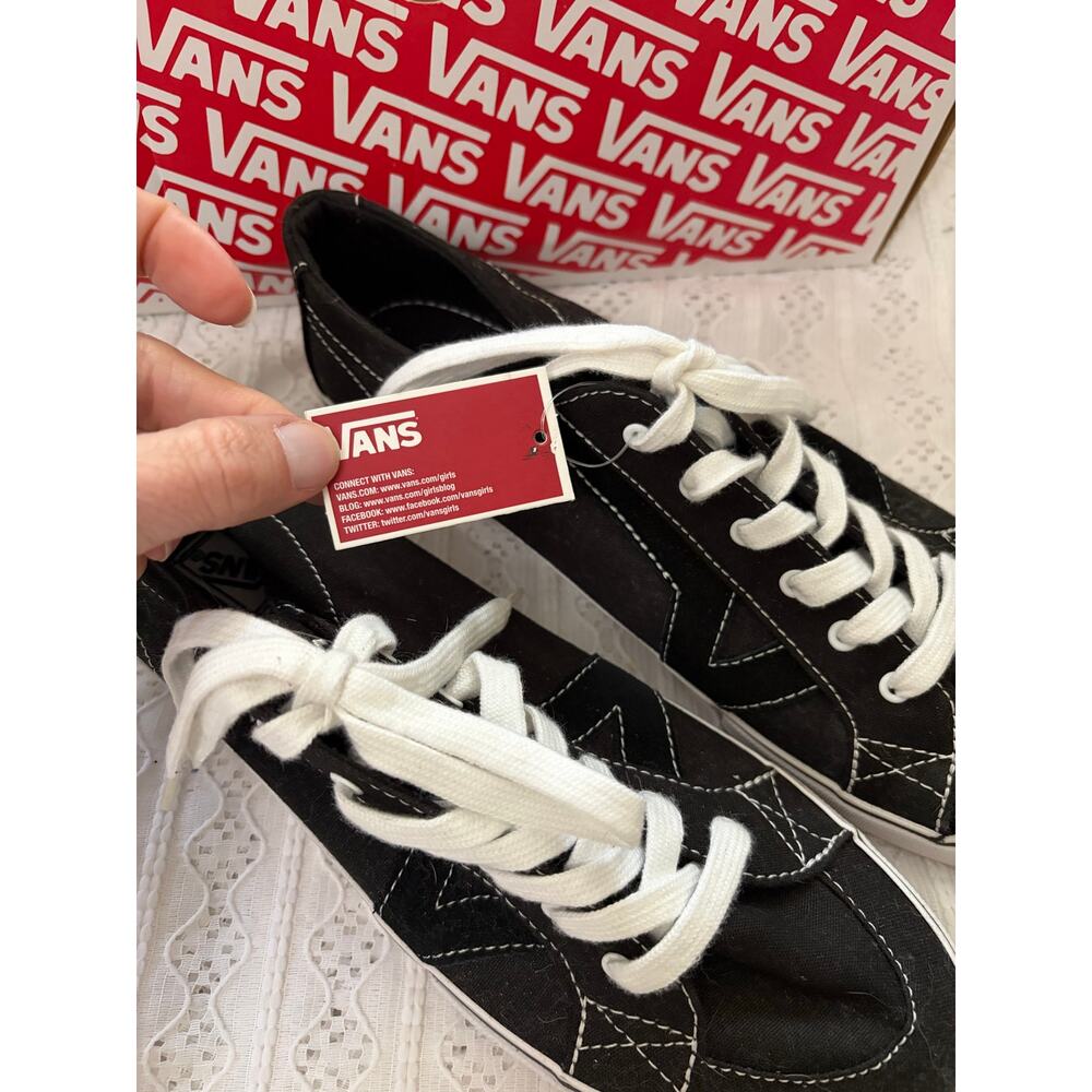 Vans Tory Black Canvas Lace Up Sneakers Women's Size 11 NWT With Box - Picture 3 of 7